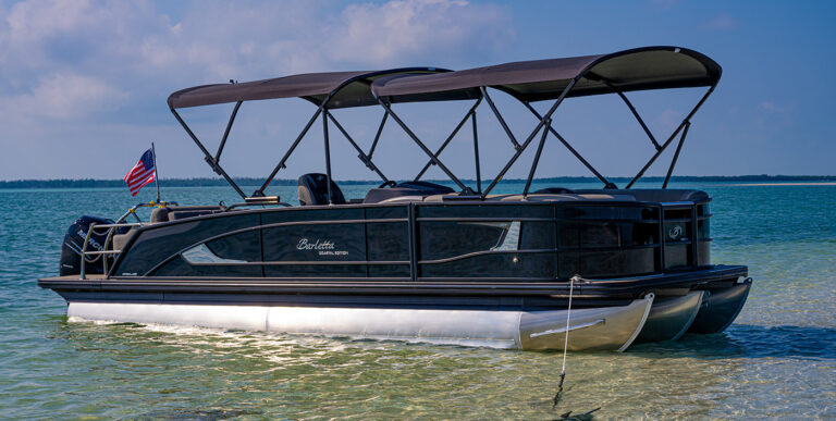 Key West private boating charters for sandbar trips, sight seeing, dolphin watching and snorkeling